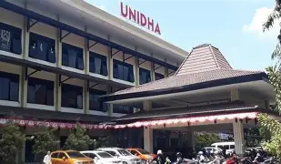 Foto Universitas Wisnuwardhana