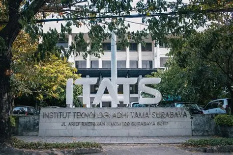 Foto Institut Teknologi Adhi Tama Surabaya